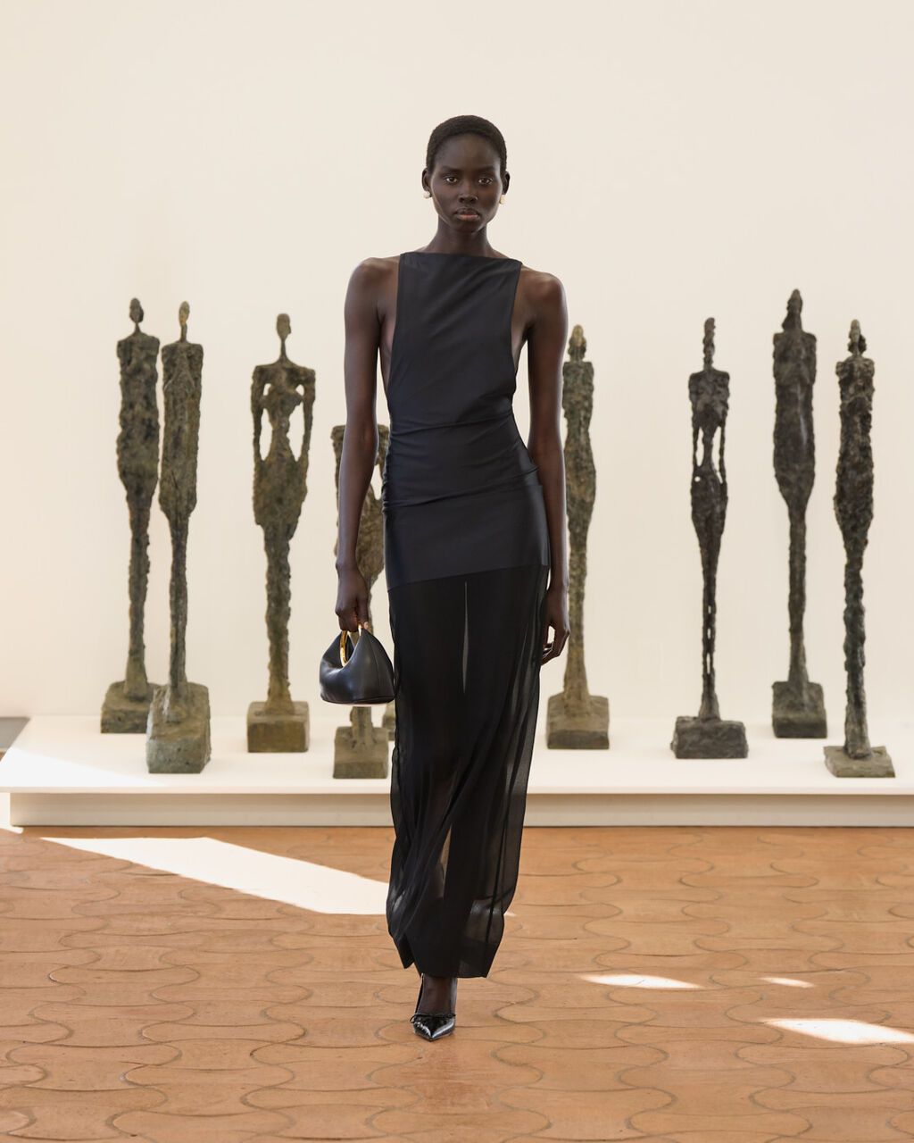 Look 11